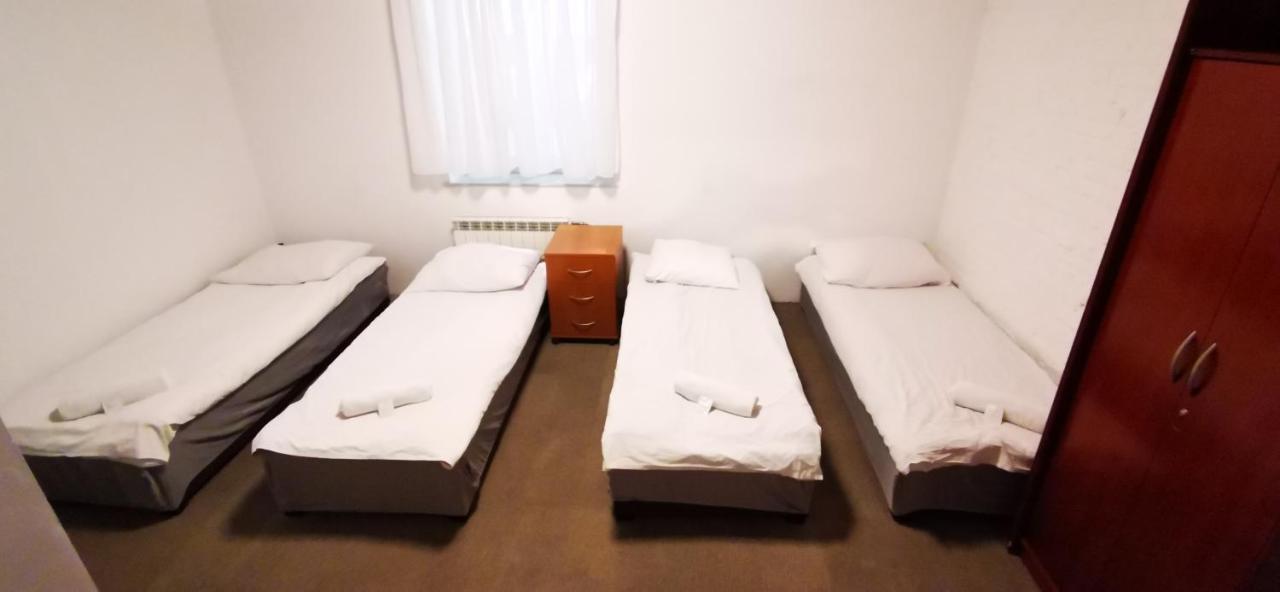Hostel Warszawa-Ursus Eksteriør billede