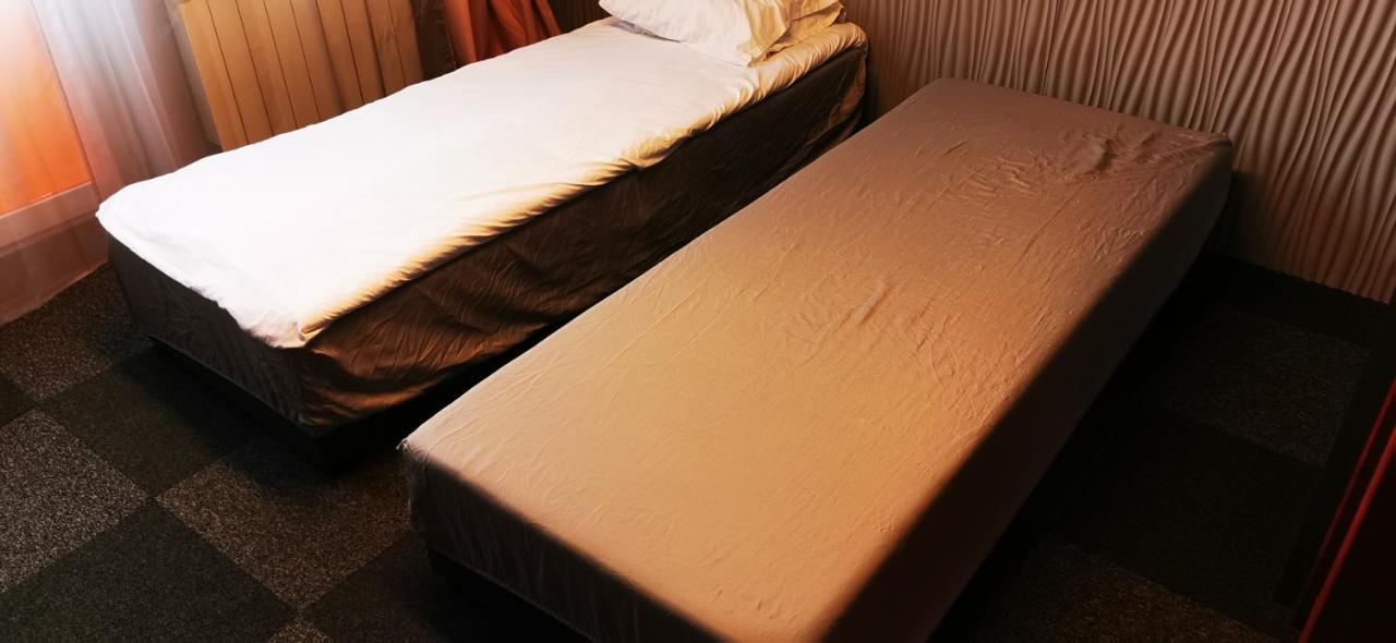 Hostel Warszawa-Ursus Eksteriør billede